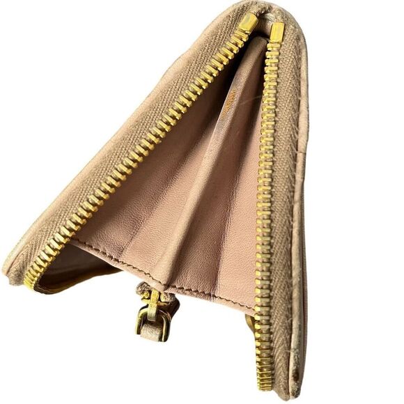 Prada Women's Light Pink Zip-Around Wallet - Picture 10 of 10